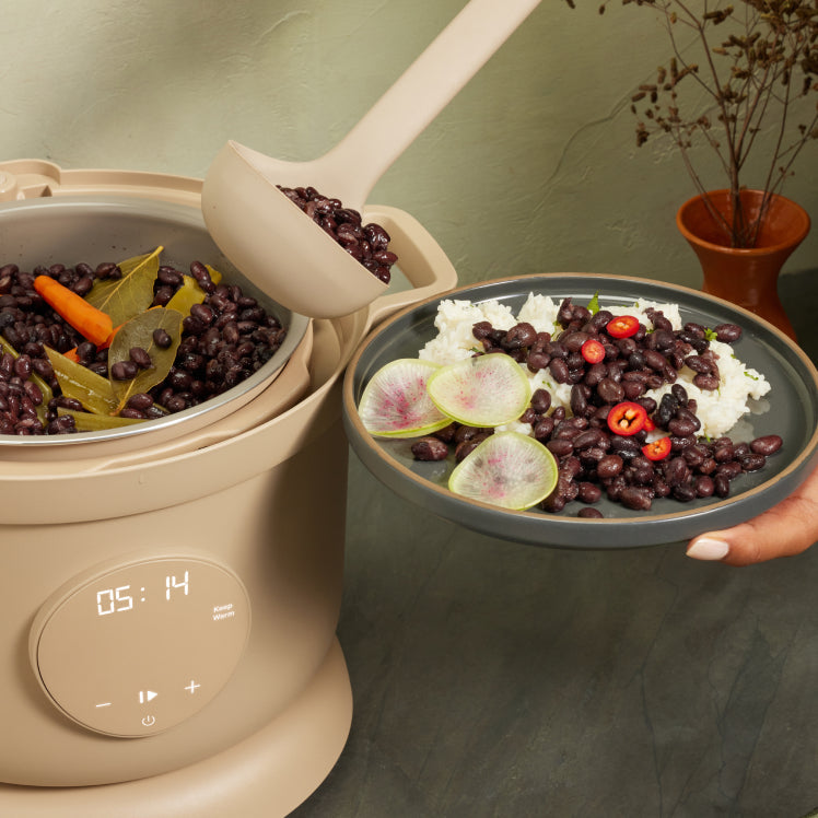 Beige dream cooker non toxic pressure cooker with beans