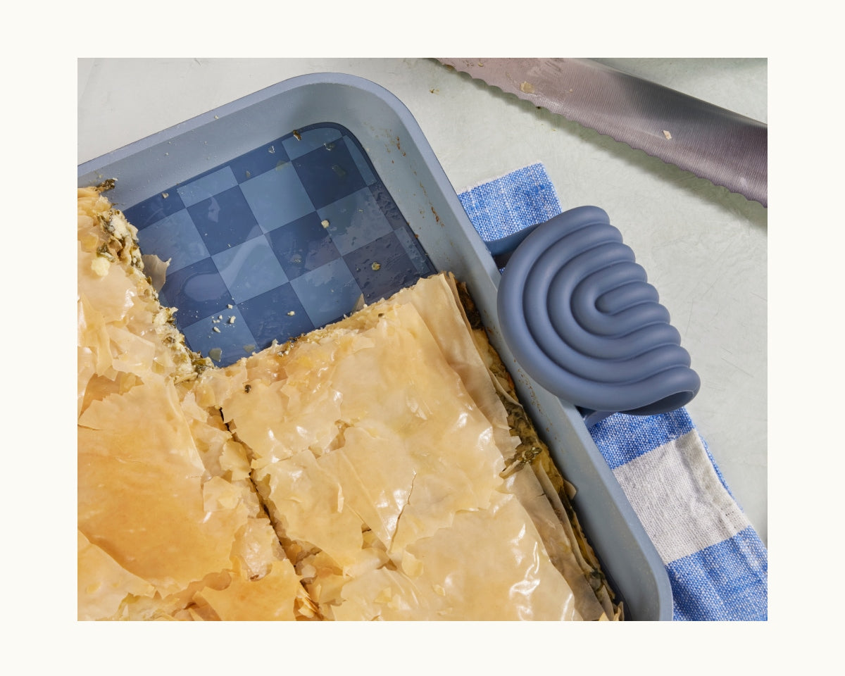 Hot Grips in Blue Salt View 6