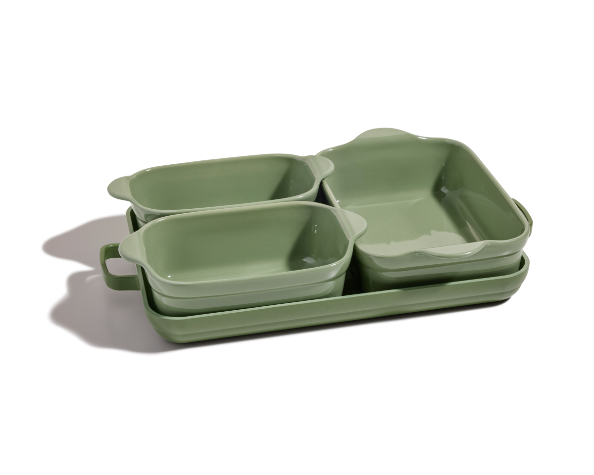 Ovenware Set in Sage View 1