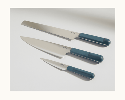 Serrated Slicing Knife in Blue Salt View 9